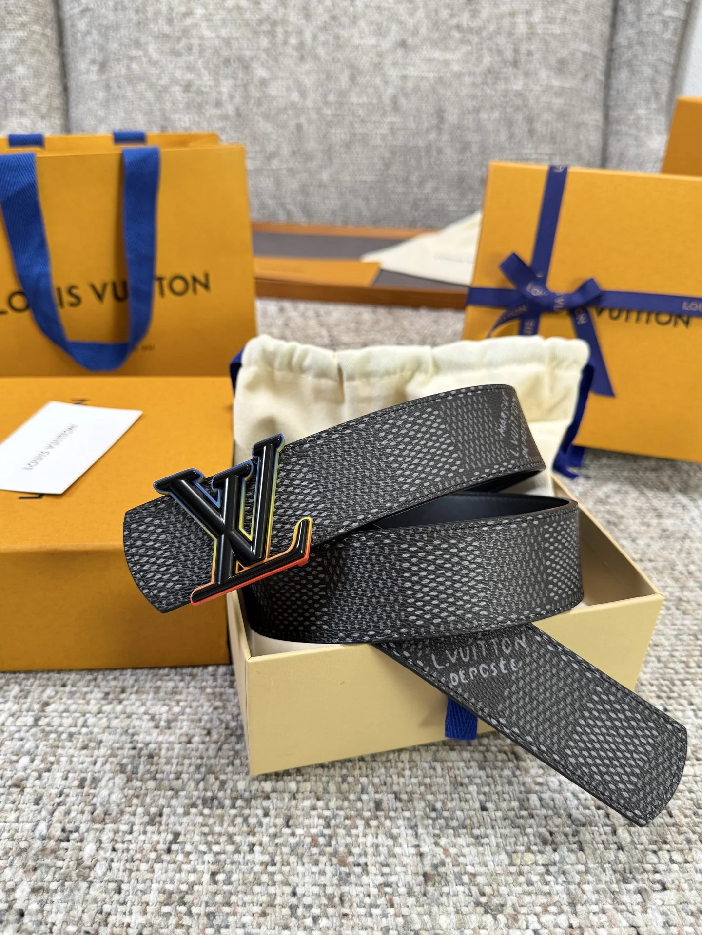 LV Belts 4.0cm Width A60202608050350 - Image 5