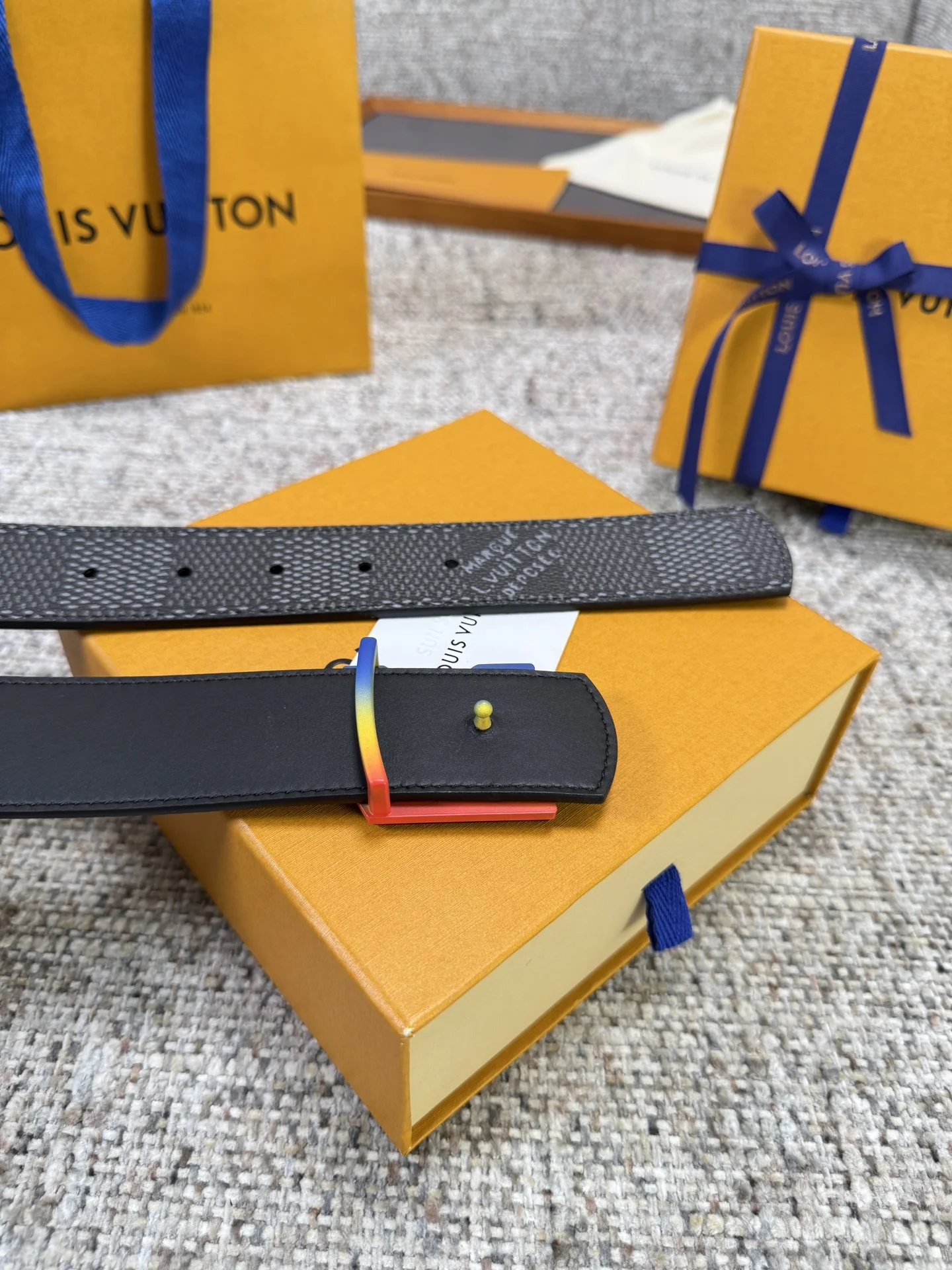 LV Belts 4.0cm Width A60202608050350 - Image 7
