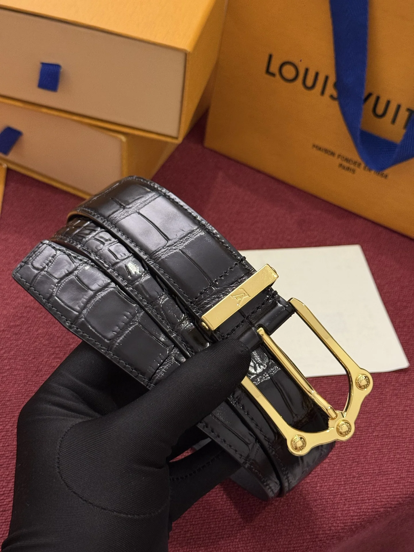 LV Belts Crocodile Embossed Leather A70202608050145 - Image 7