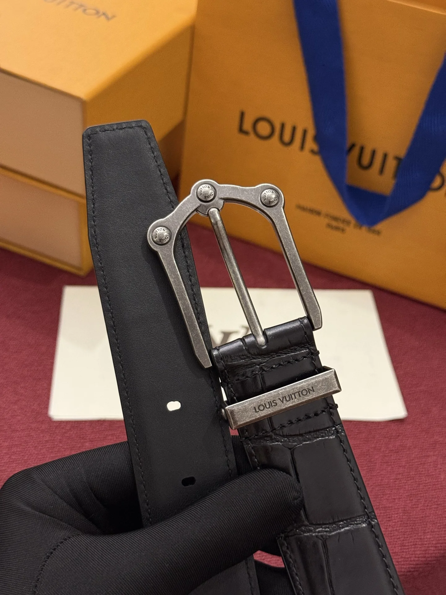 LV Belts Crocodile Leather One Size A70202608050138 - Image 2