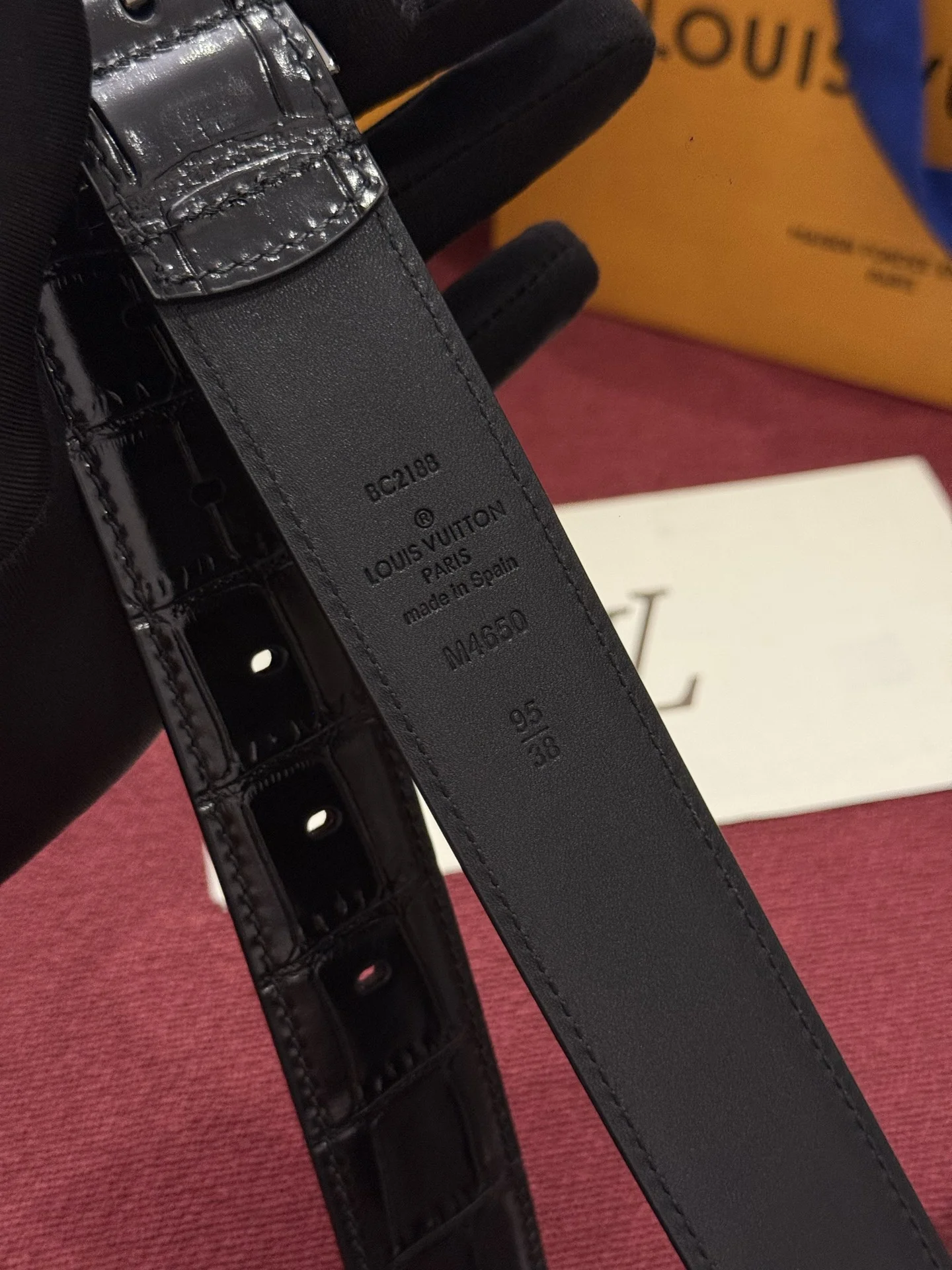 LV Belts Crocodile Leather One Size A70202608050138 - Image 3
