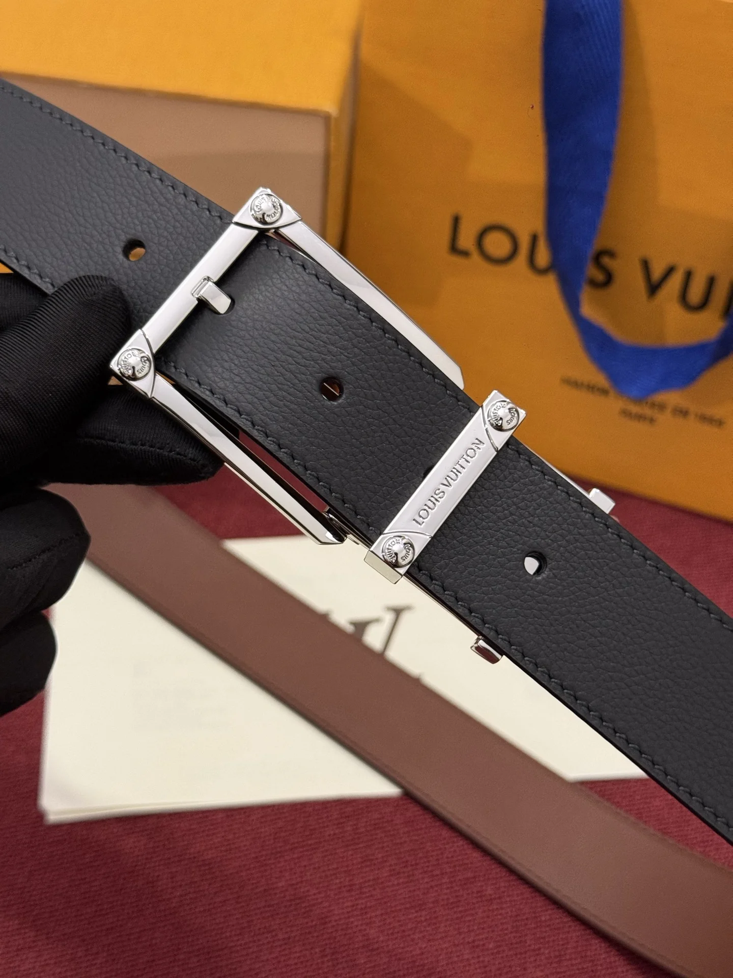 LV Belts Leather A70202608050375