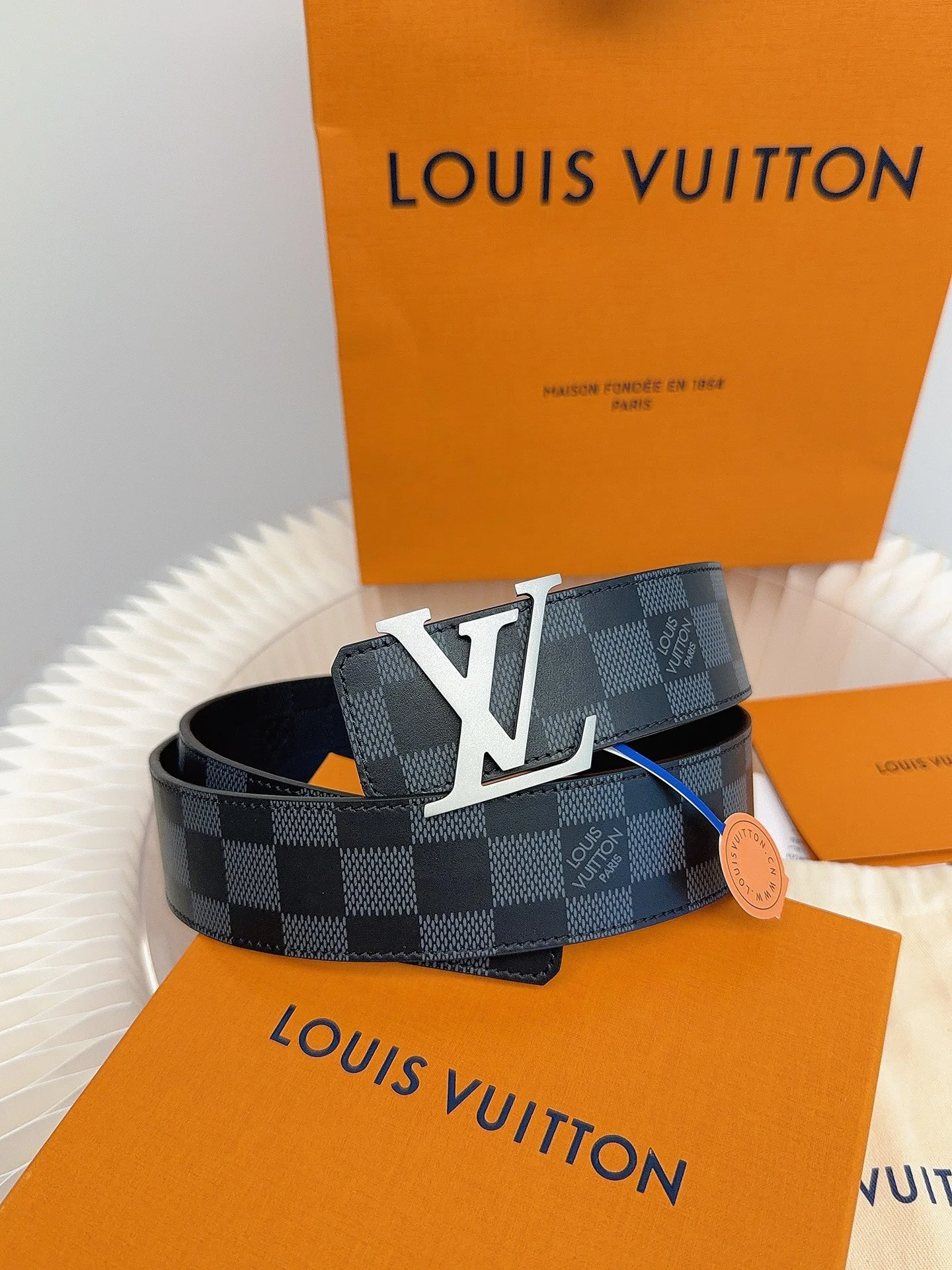 LV Belts Leather ONE SIZE 4.0cm Width A70202608050181