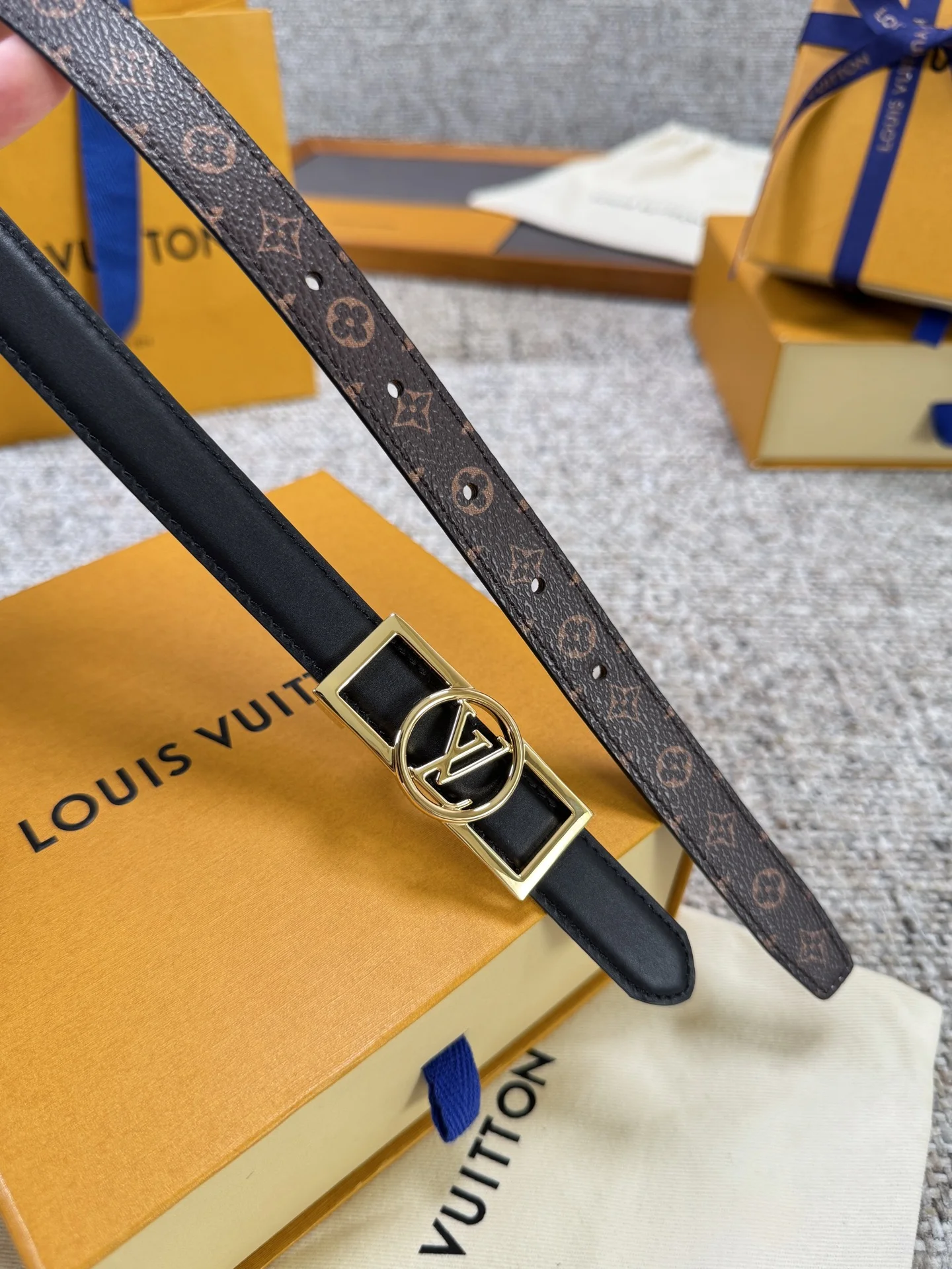 LV Belts Leather P160 2.0cm Width A60202608050014 - Image 3