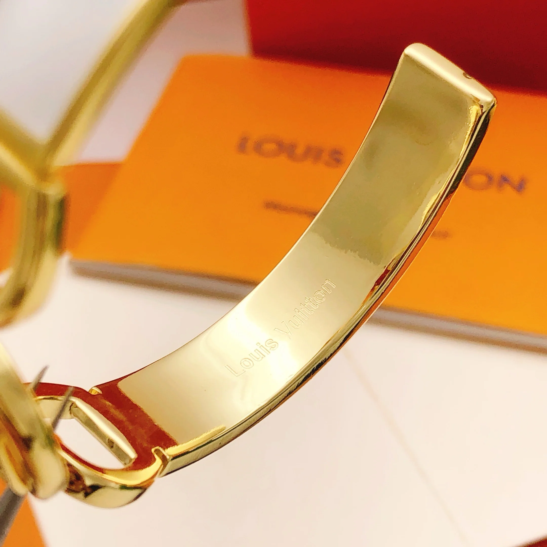 LV Bracelets Brass One Size F5202608050074 - Image 6