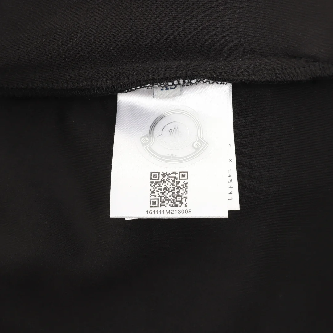 MONCLER Shorts Knit Fabric XS-L A60202608030075 - Image 3