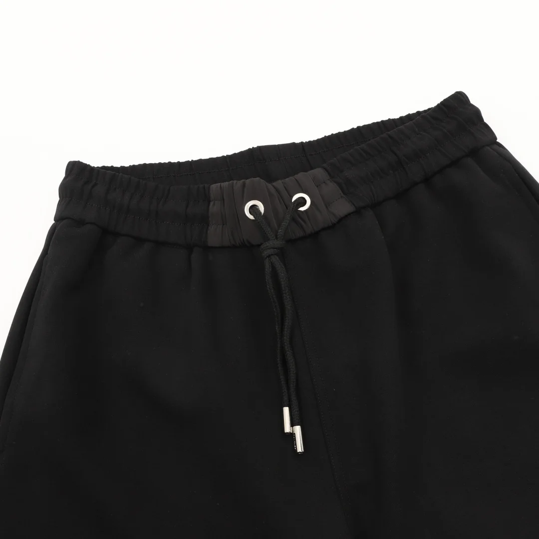 MONCLER Shorts Knit Fabric XS-L A60202608030075 - Image 4