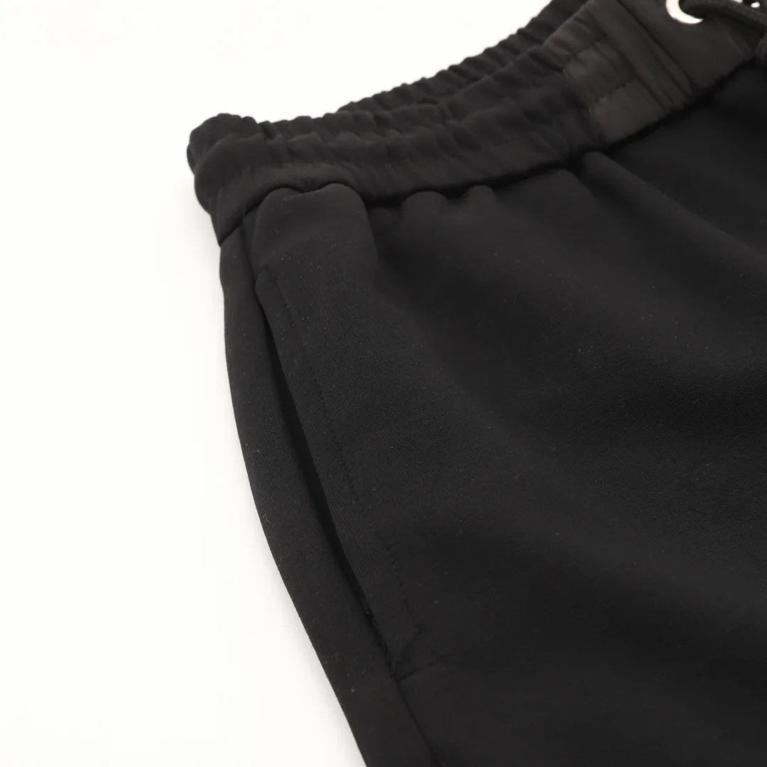 MONCLER Shorts Knit Fabric XS-L A60202608030075 - Image 5