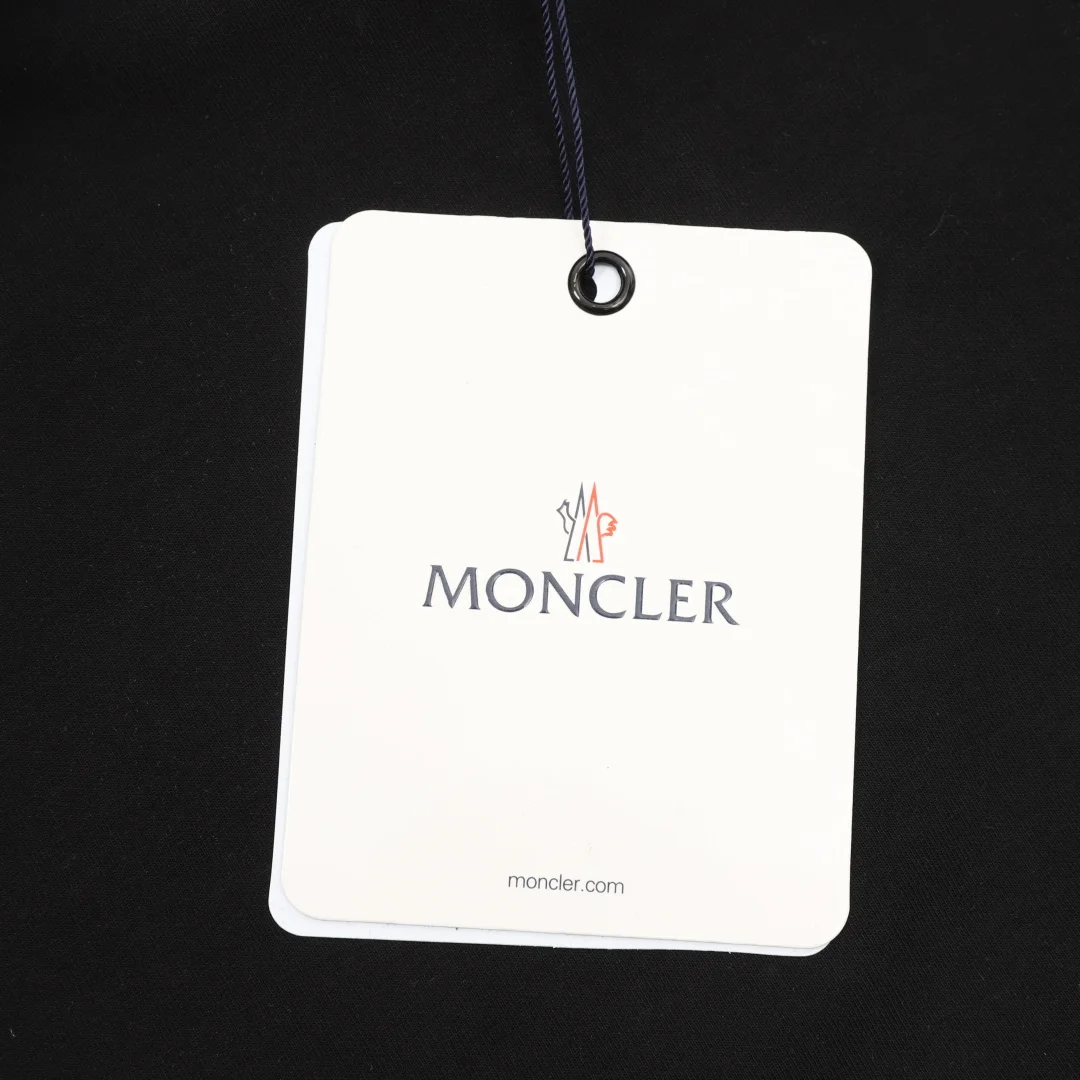 MONCLER Shorts Knit Fabric XS-L A60202608030075 - Image 9