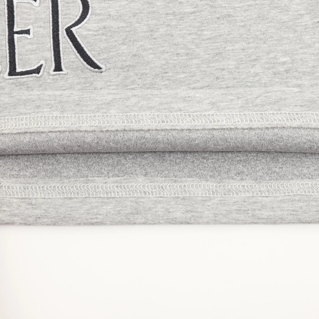 MONCLER Shorts Knit XS-L A60202608030074 - Image 8