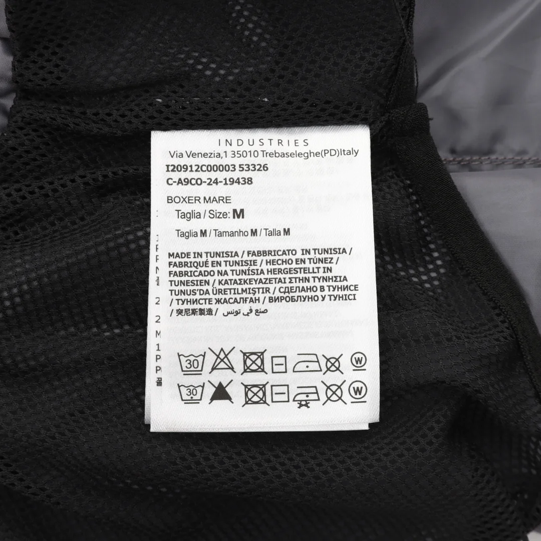 MONCLER Shorts Nylon M-XXL A30202608030016 - Image 3