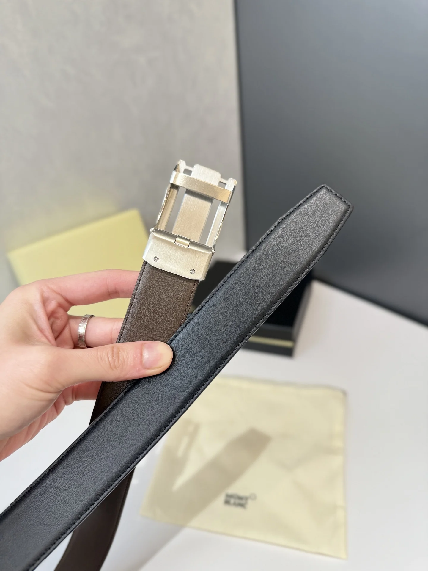 MONTBLANC Belts Leather & Steel 3.5cm Width A70202608050669 - Image 4