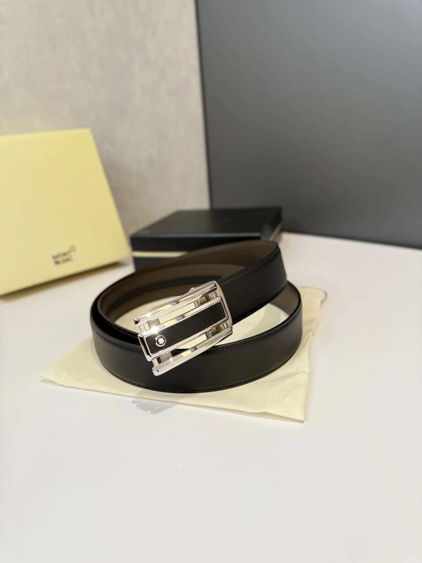 MONTBLANC Belts Leather & Steel 3.5cm Width A70202608050669 - Image 5