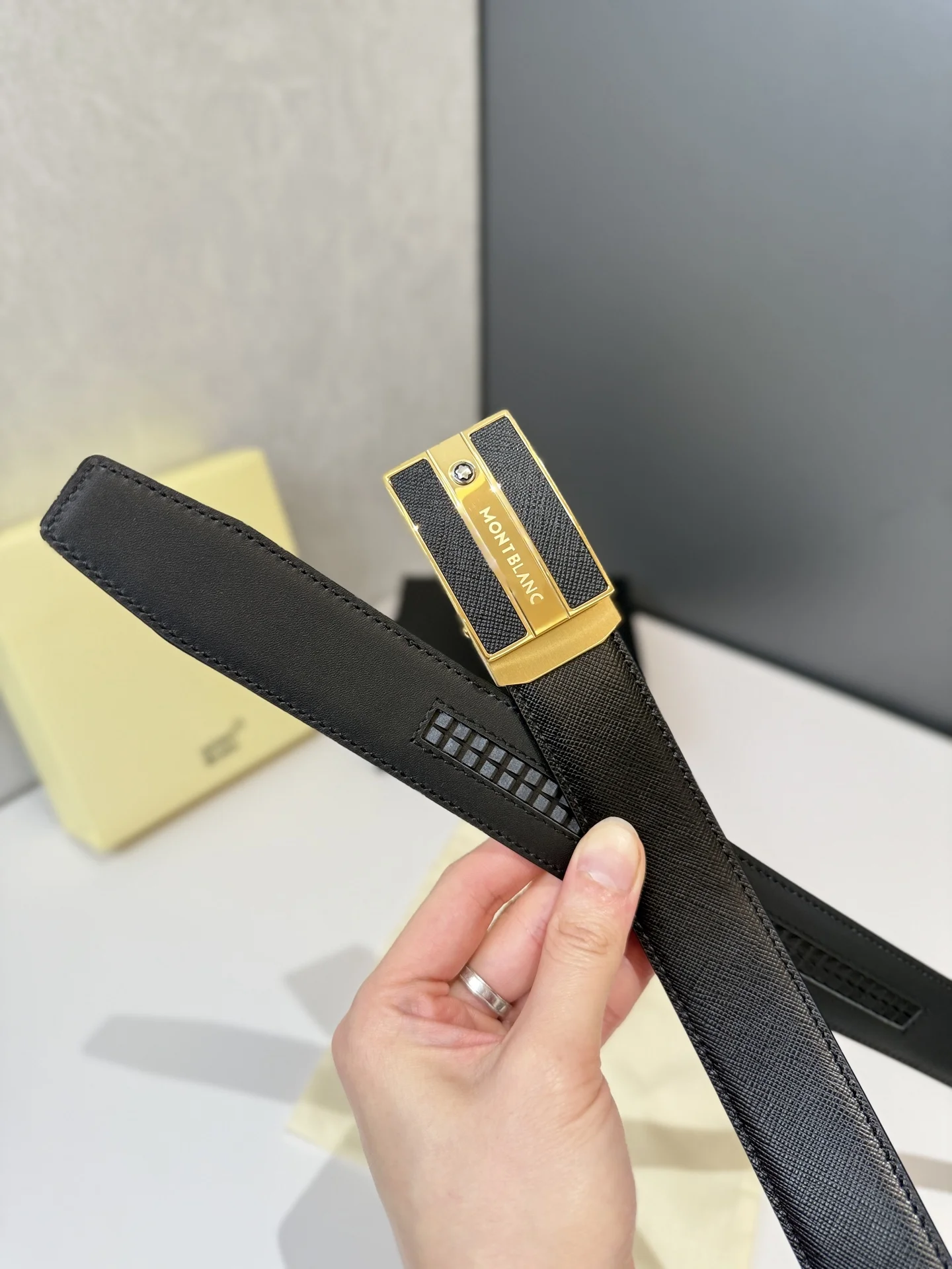 MONTBLANC Belts Leather Steel One Size 3.5cm Width A70202608050670 - Image 3