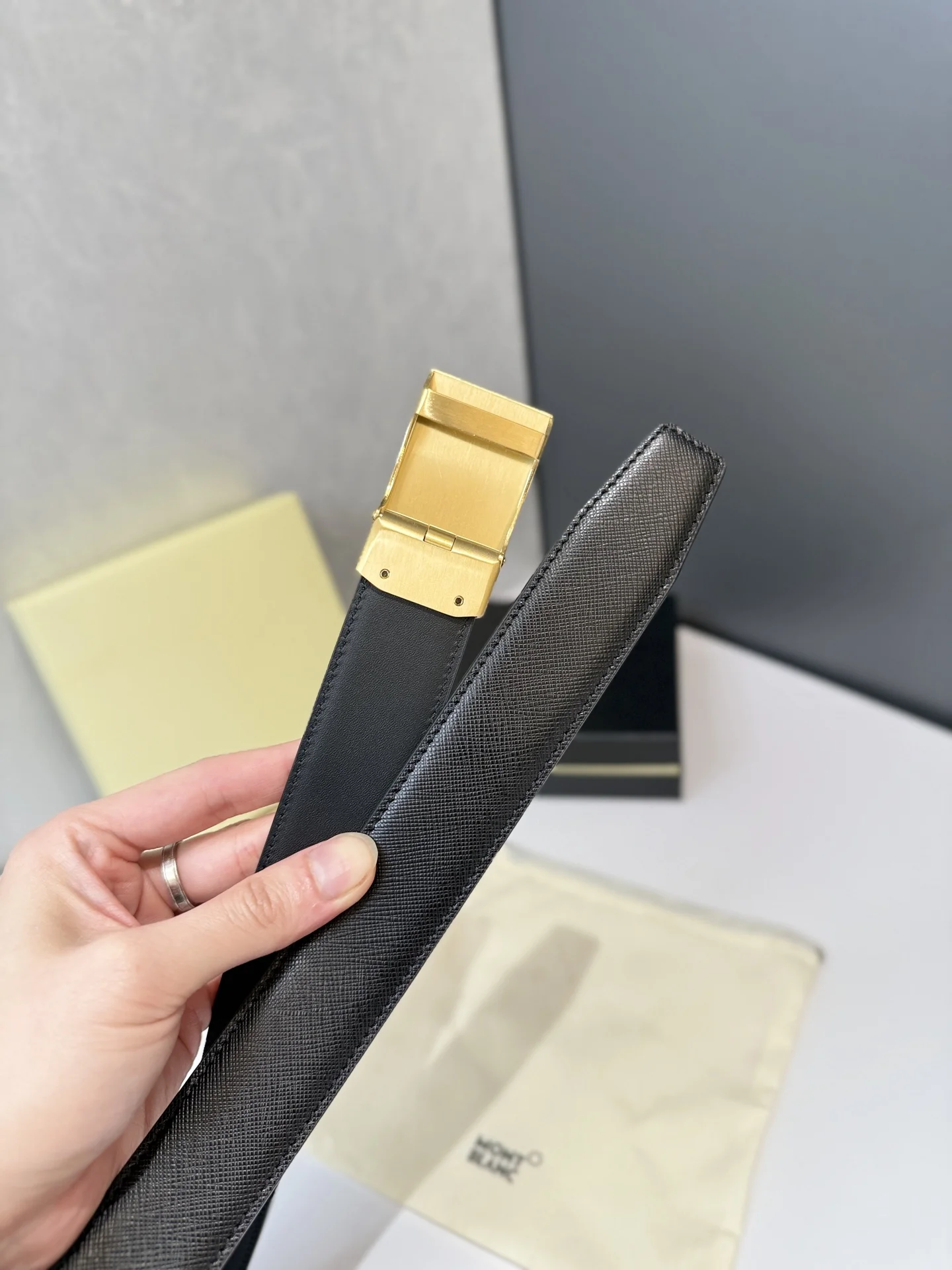 MONTBLANC Belts Leather Steel One Size 3.5cm Width A70202608050670 - Image 4