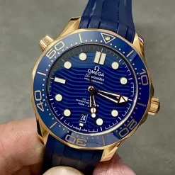 Alternative view of OMEGA Seamaster Automatic 300 (Blue Dial) 42mm A750202608050012