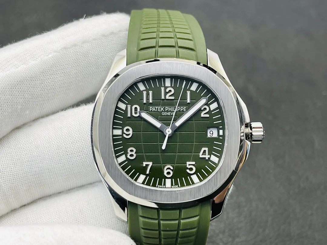 PATEK PHILIPPE Aquanaut Automatic 5167 (Green Dial) 40mm A600202608050281 - Image 2