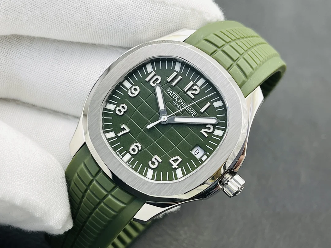 PATEK PHILIPPE Aquanaut Automatic 5167 (Green Dial) 40mm A600202608050281 - Image 3