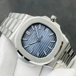 PATEK PHILIPPE Nautilus Automatic 5711 (Blue Dial) 40mm 3K B850202608050275