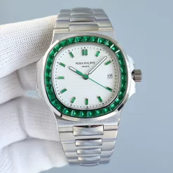 Alternative view of PATEK PHILIPPE Nautilus Automatic 57111A (White Dial) 40mm A400202608050152