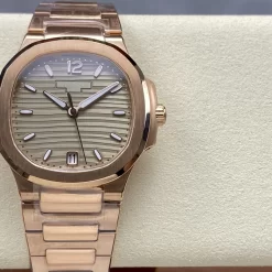 PATEK PHILIPPE Nautilus Automatic 57111R-001 (Gold Dial) 40mm A650202608050079