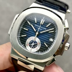Alternative view of PATEK PHILIPPE Nautilus Automatic 59801A-014 (Blue Dial) 40mm B450202608050096