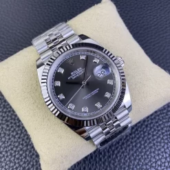 Alternative view of ROLEX Datejust Automatic (Black Dial) 40mm CLEAN A450202608050025