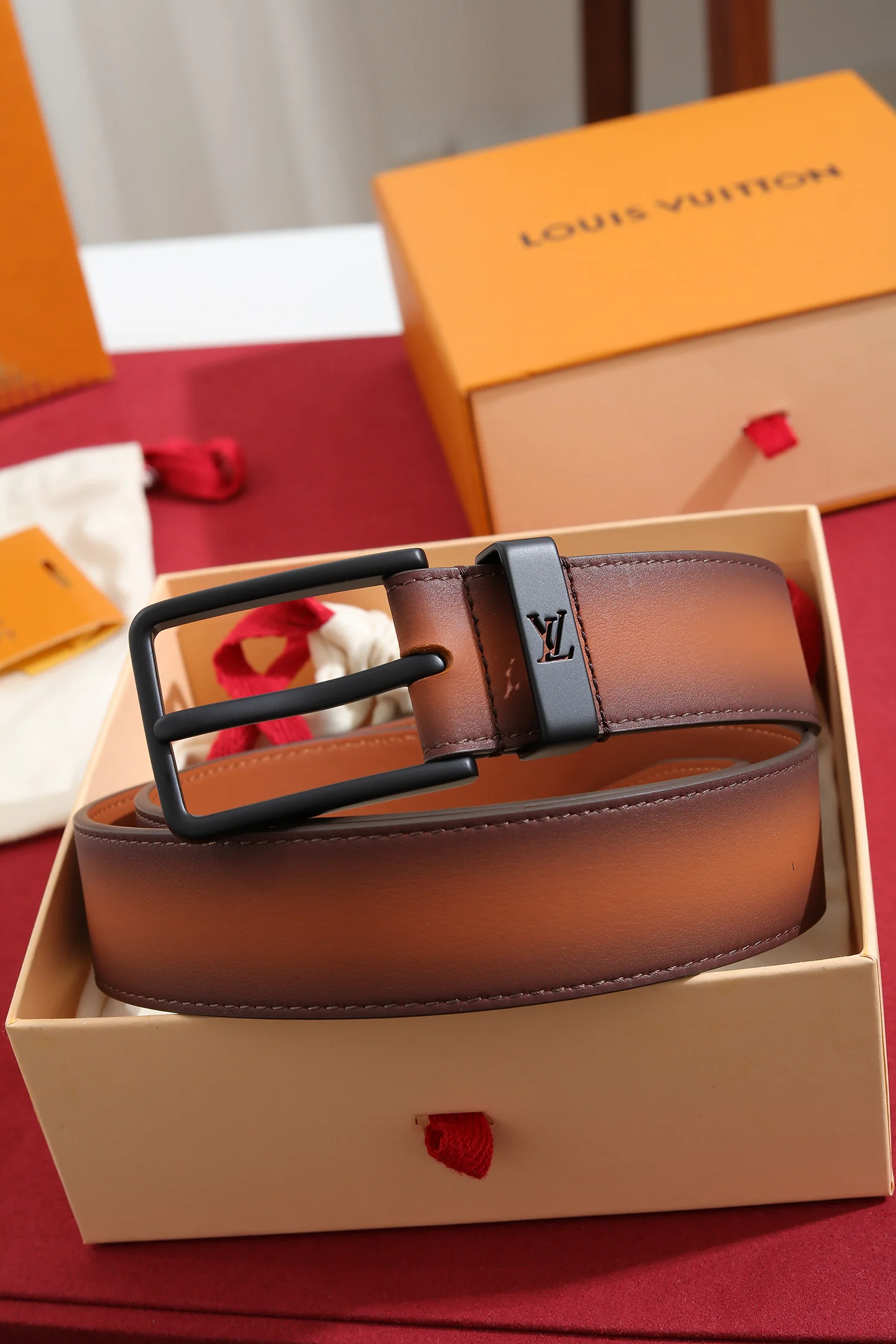 SAINT LAURENT Belts Smooth Leather B20202608050413 - Image 2