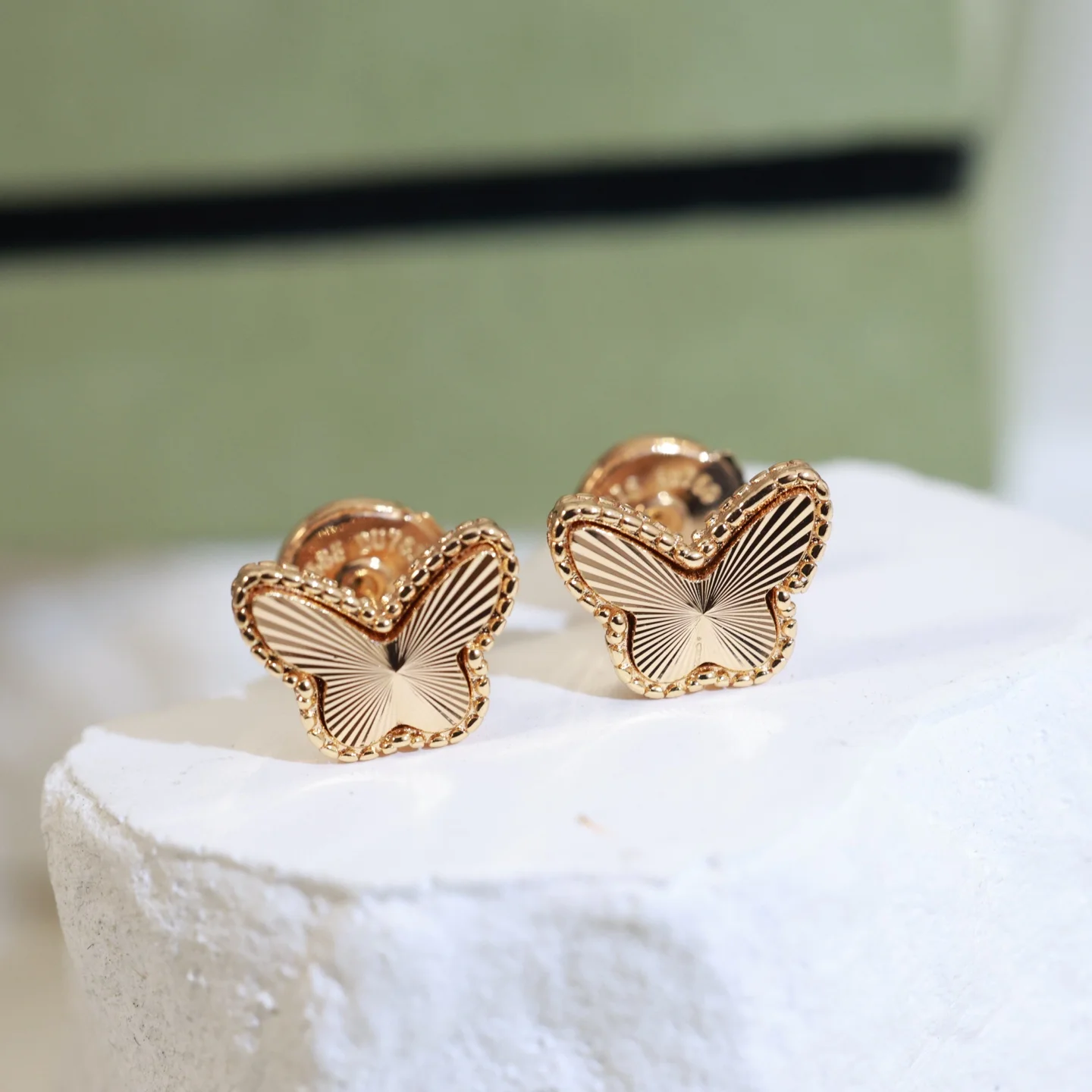VAN CLEEF & ARPELS Earrings Silver Gold Plated One Size F0202608050206 - Image 6