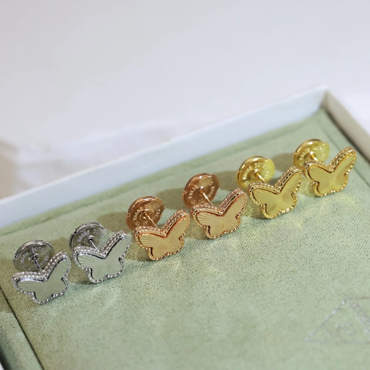VAN CLEEF & ARPELS Earrings Silver Gold Plated One Size F0202608050206 - Image 8