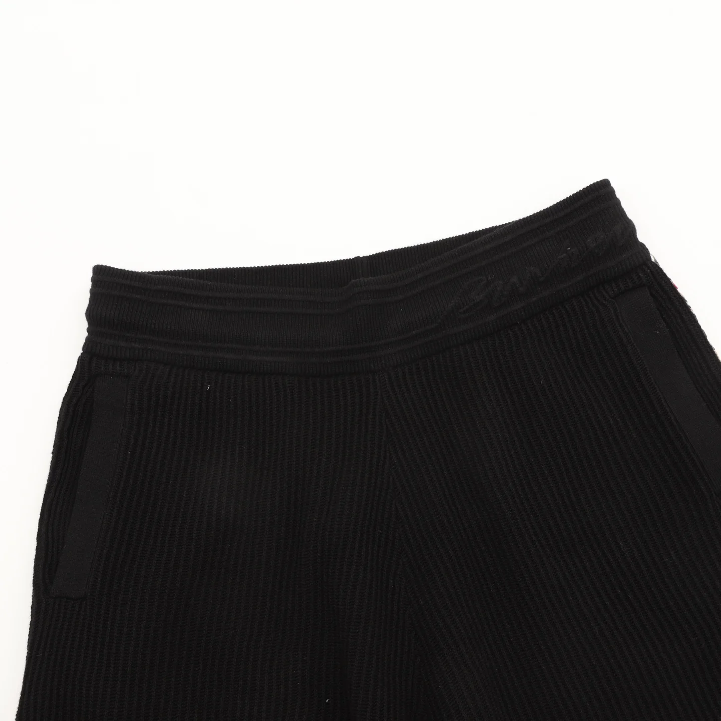 BURBERRY Shorts Black-White S-L A70202609080477 - Image 3