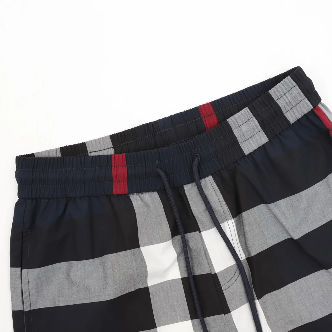 BURBERRY Shorts Navy-White S-L A40202609080277 - Image 3