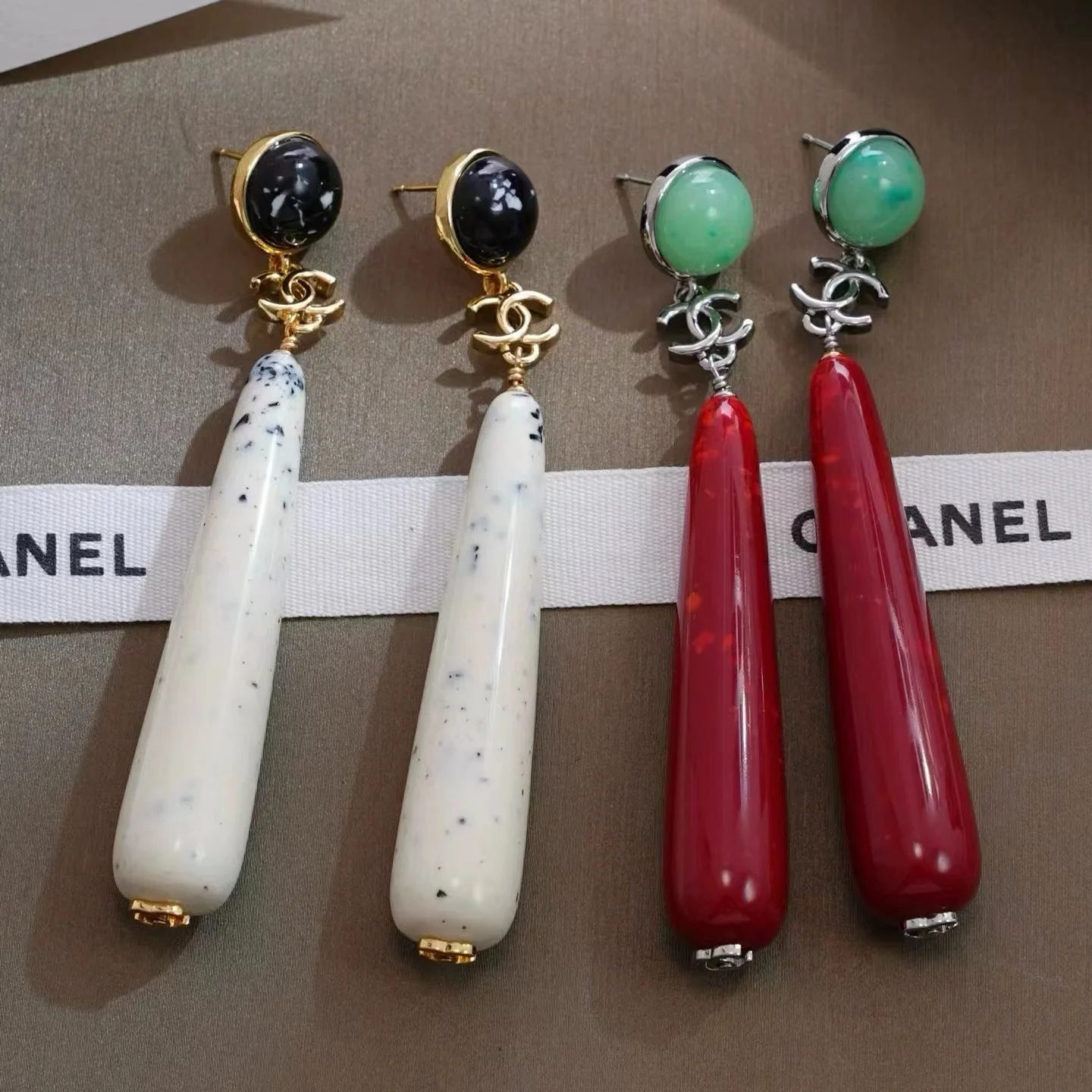 CHANEL Earrings F5202609070020 - Image 2