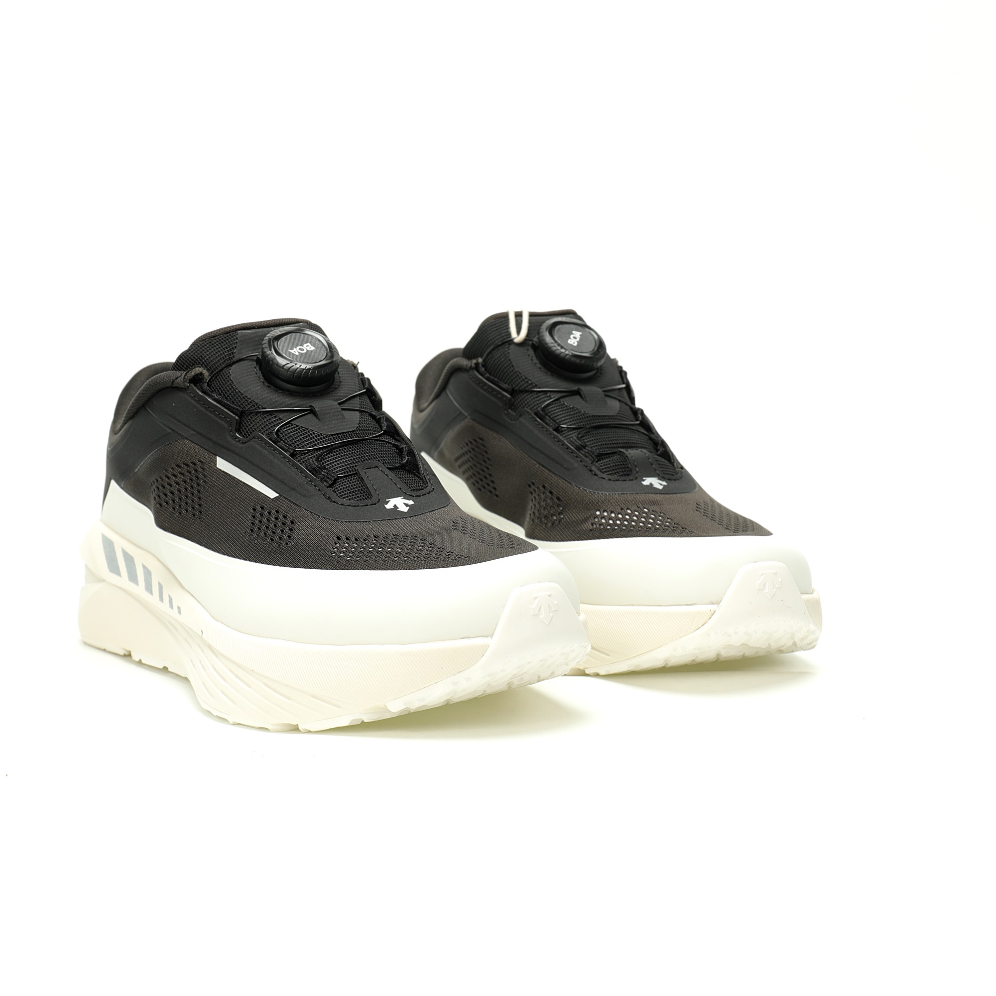 DESCENTE LAVITATE WIRE 3 D5331RRN16 - Image 5