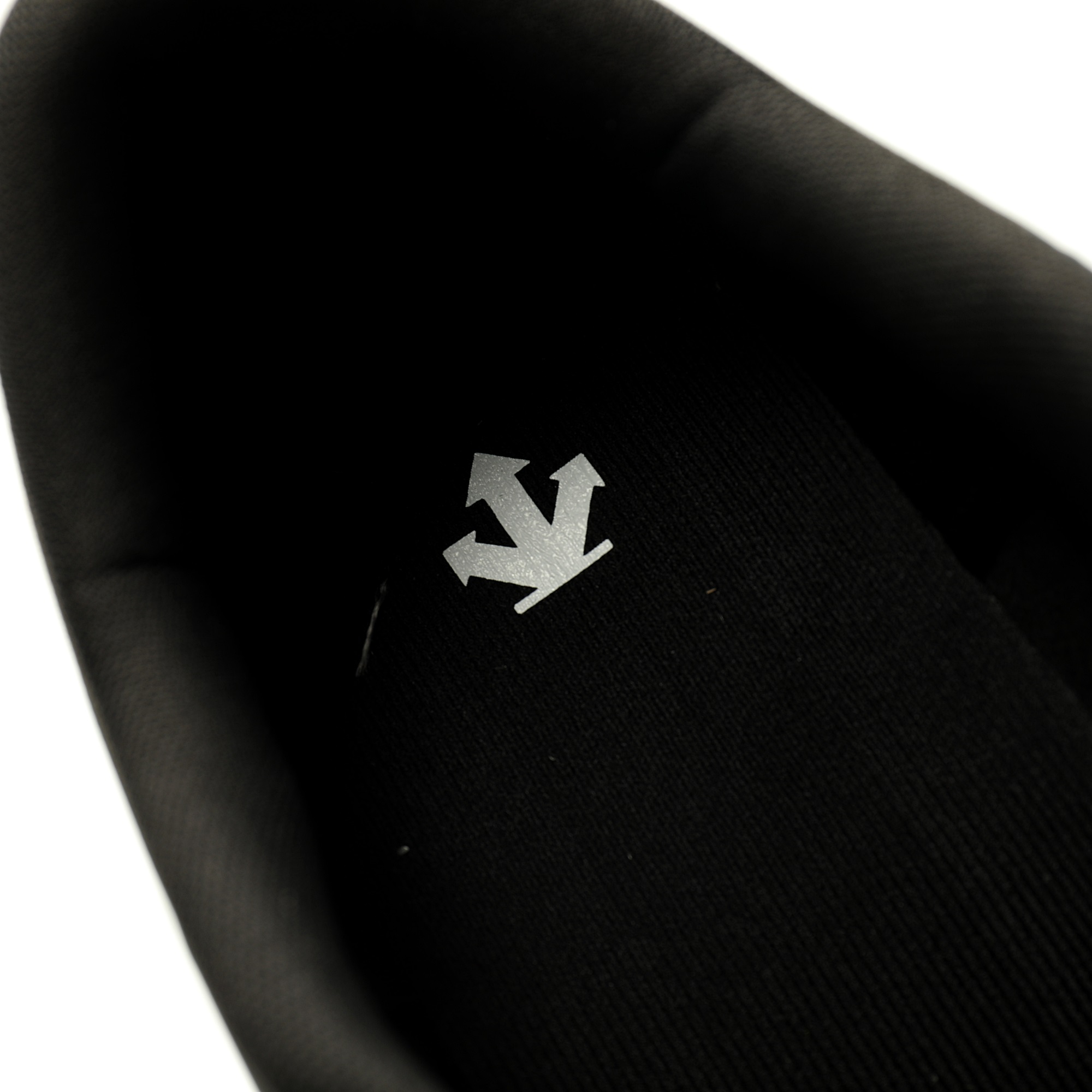 DESCENTE LAVITATE WIRE 3 D5331RRN16 - Image 8