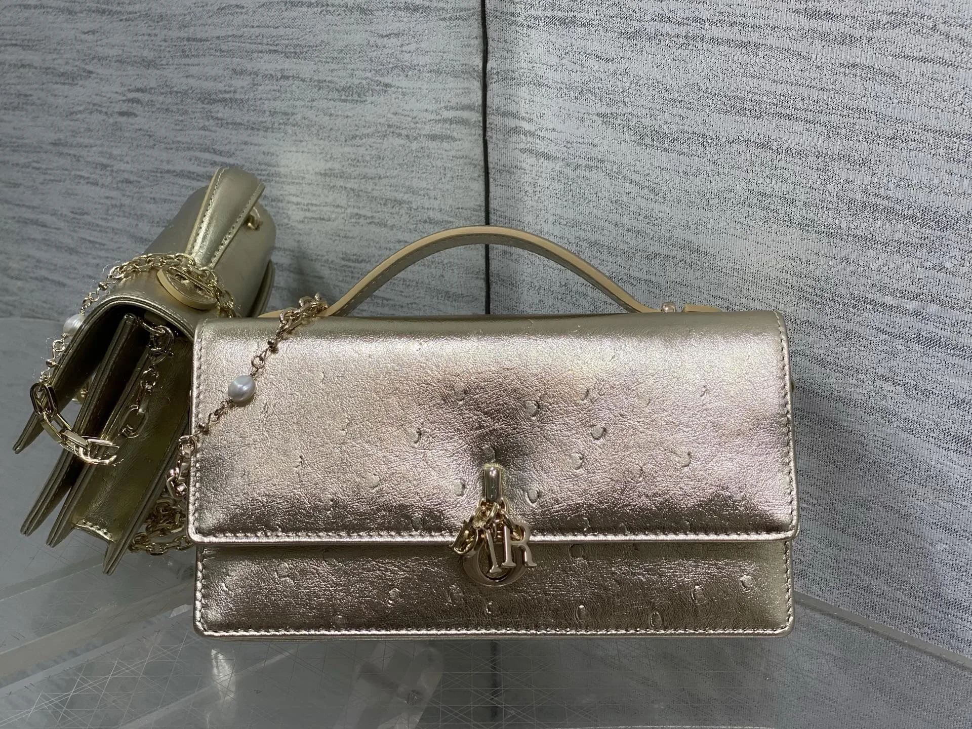 DIOR Clutches Bags Ostrich Embossed Leather Gold 21X11X5CM F50202609090149 - Image 2