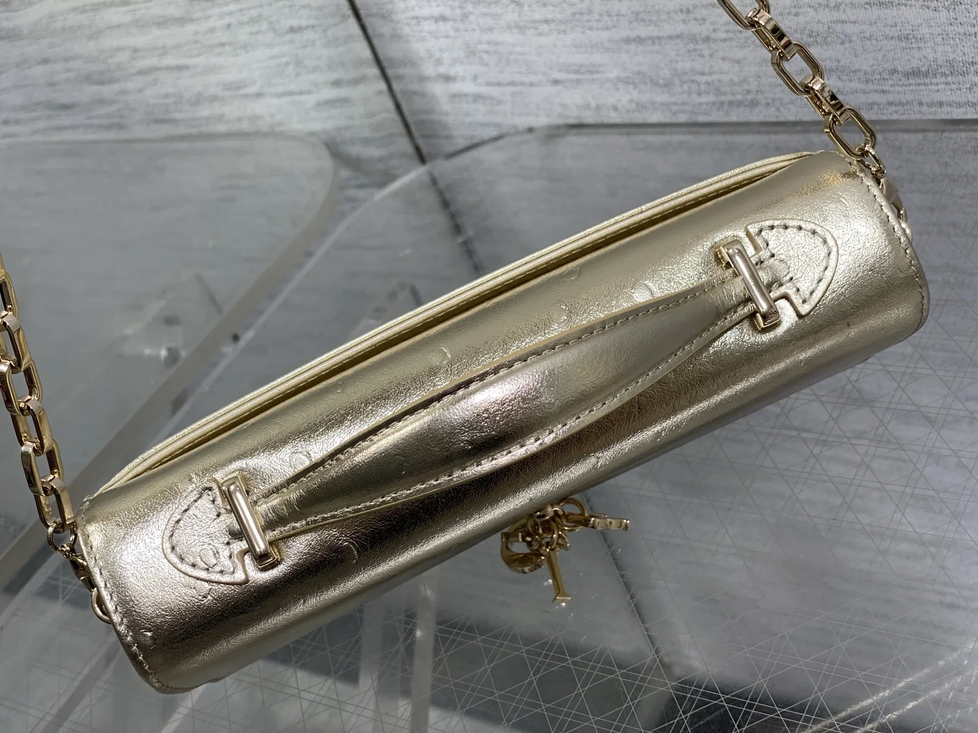 DIOR Clutches Bags Ostrich Embossed Leather Gold 21X11X5CM F50202609090149 - Image 5