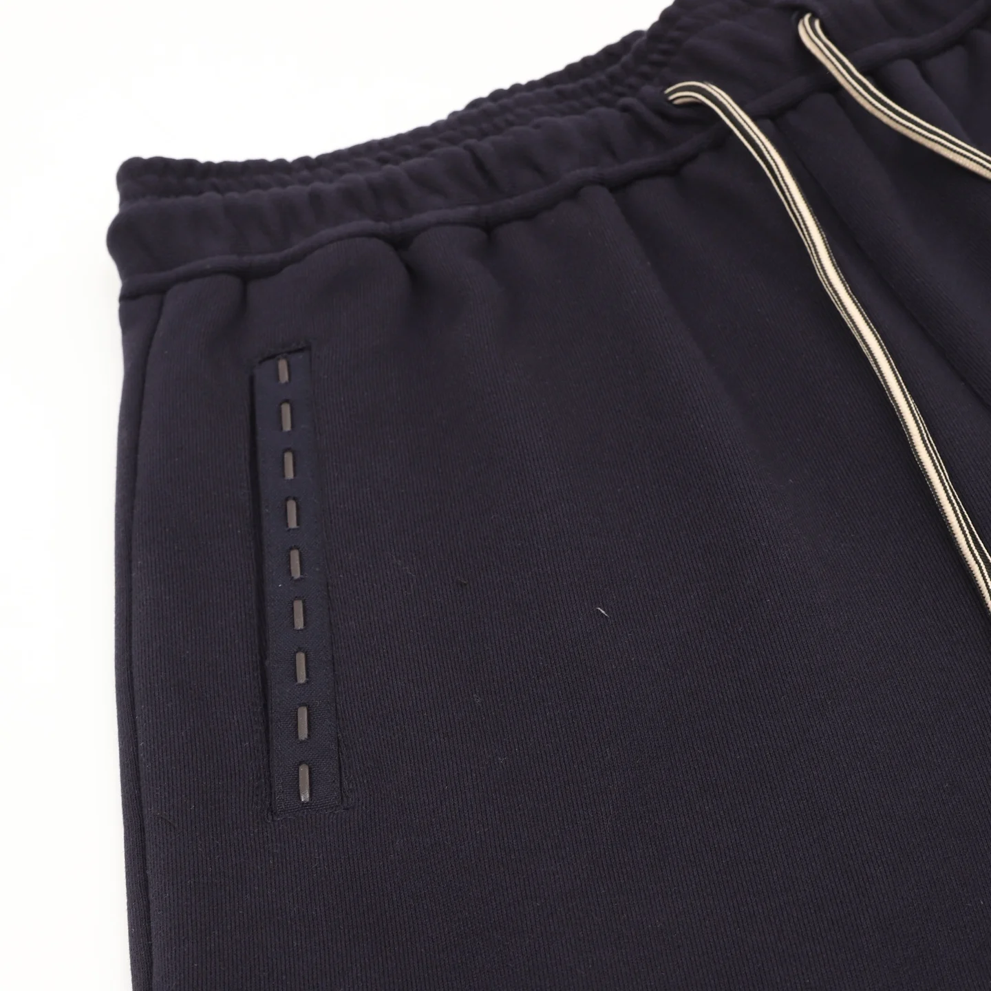 FENDI Shorts Cotton Black-Silver 46-52 A80202609080495 - Image 4
