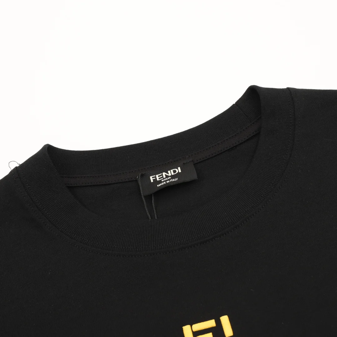 FENDI T-shirts Cotton Black-Gold S-XL A10202609080347 - Image 3
