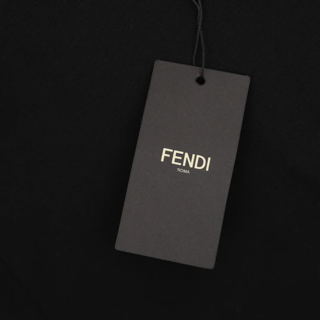 FENDI T-shirts Cotton Black-Gold S-XL A10202609080347 - Image 5