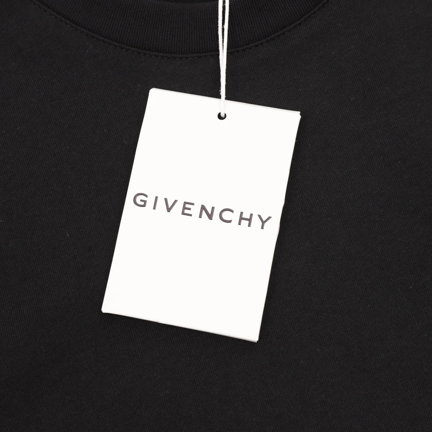 GIVENCHY T-shirts Black S-L A20202609080417 - Image 5