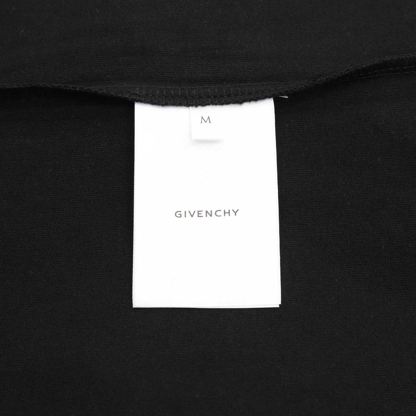 GIVENCHY T-shirts Black S-L A20202609080417 - Image 9