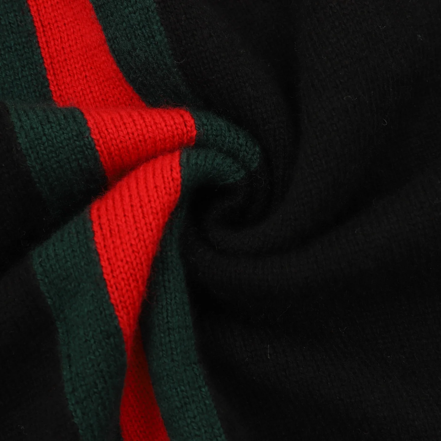GUCCI Sweaters Black-Red-Green S-L B80202609080438 - Image 8