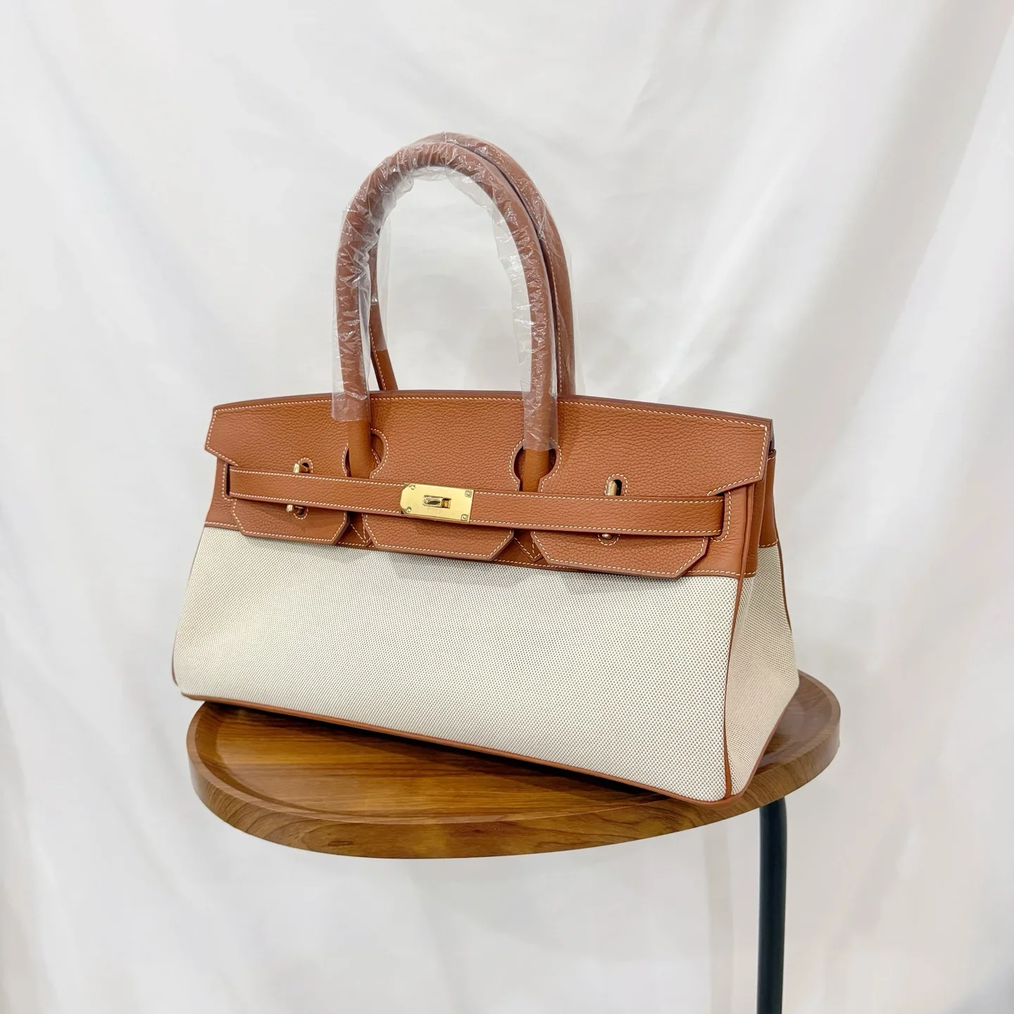 HERMES Shoulder Bags Brown-White 42 A850202609090233