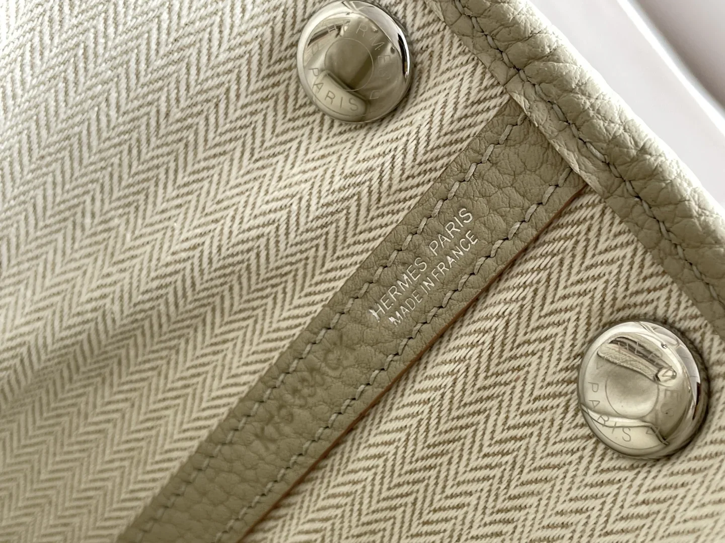 HERMES Totes Bags Togo Leather Beige 23x16x10CM H20202609090281 - Image 7