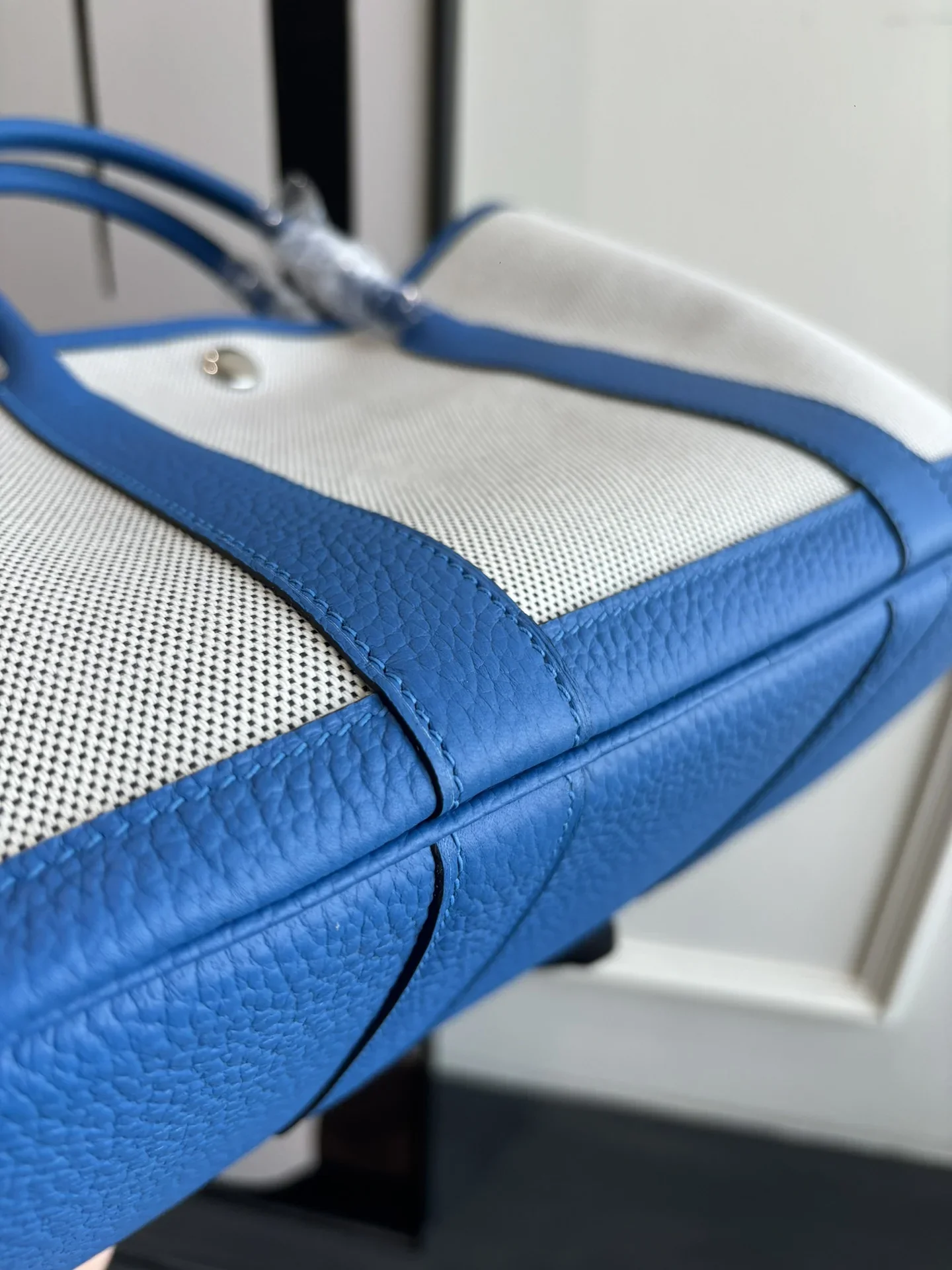 HERMES Totes Bags White-Blue A000202609090293 - Image 5