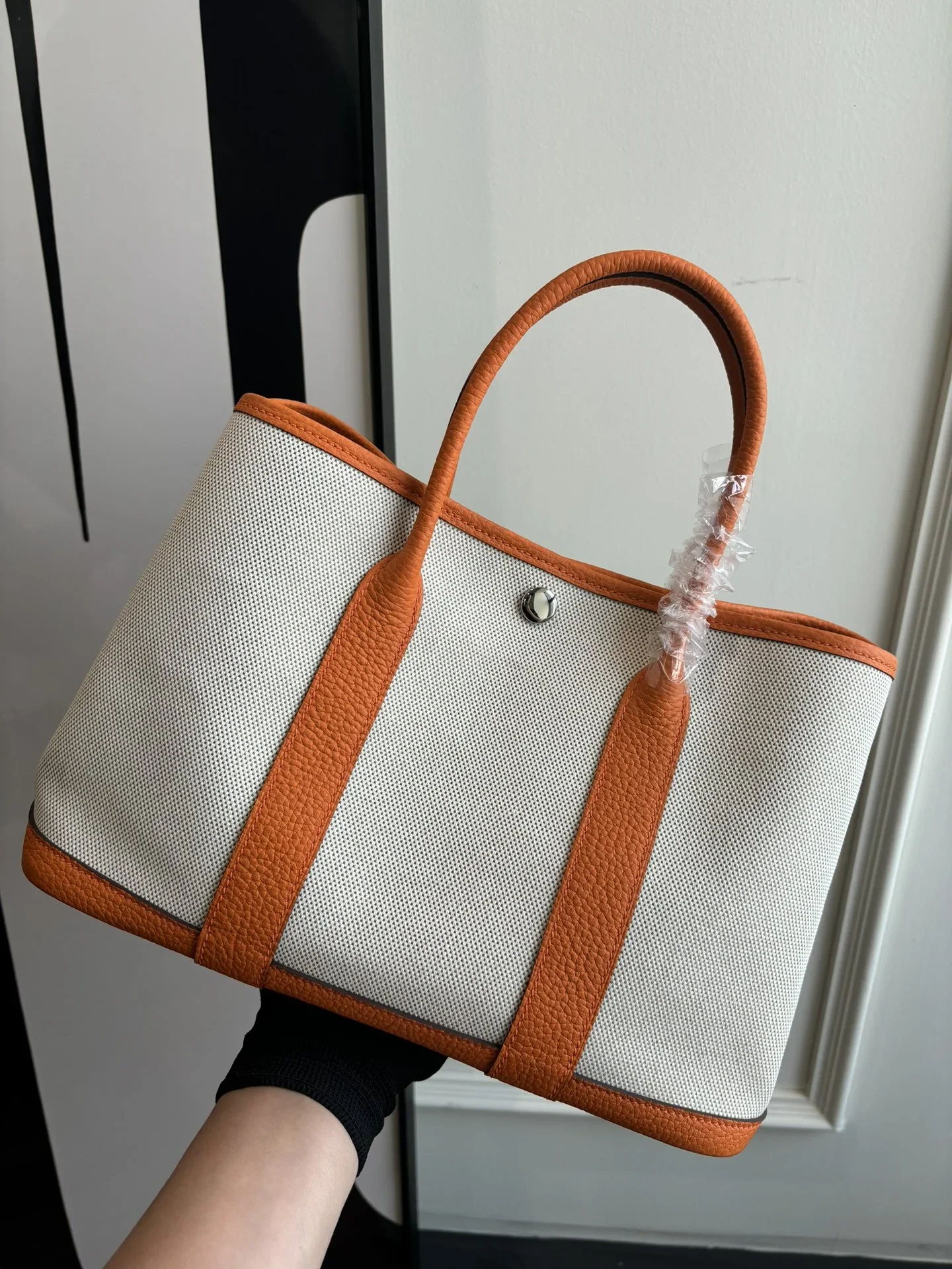 HERMES Totes Bags White-Orange A000202609090297 - Image 3
