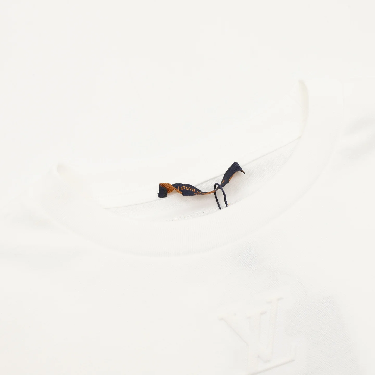 LV T-shirts White S-L A60202609080502 - Image 3