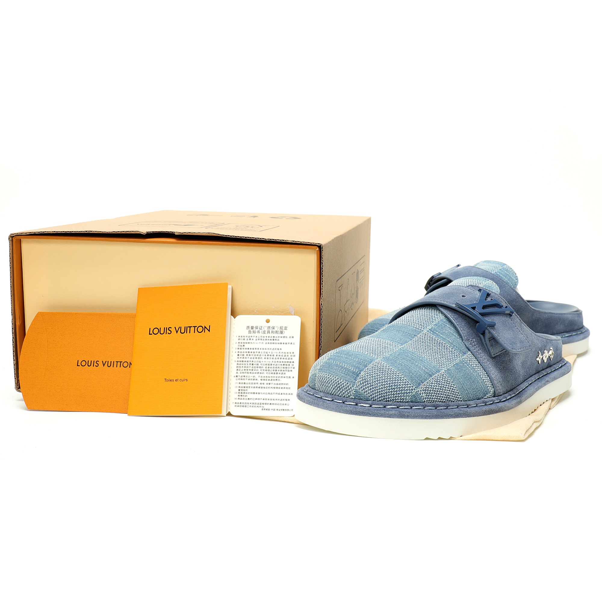 Louis Vuitton LV Easy Mule Sandals 1AA0BX - Image 9