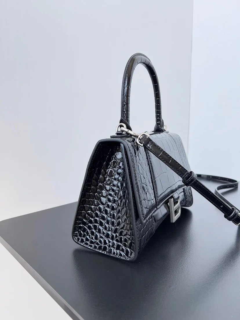 BALENCIAGA Shoulder Bags Black-Silver 23X10X24CM D0010065870 - Image 3